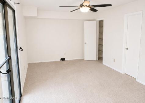 113 Dundee Court Matawan NJ 07747
