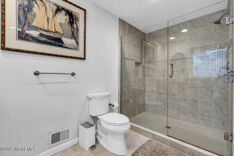2A Holiday Road Ortley Beach NJ 08751