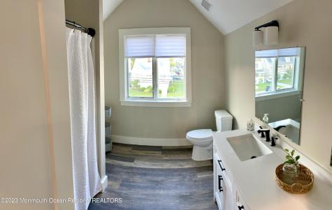 447 E Main Street Manasquan NJ 08736