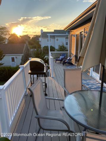 447 E Main Street Manasquan NJ 08736