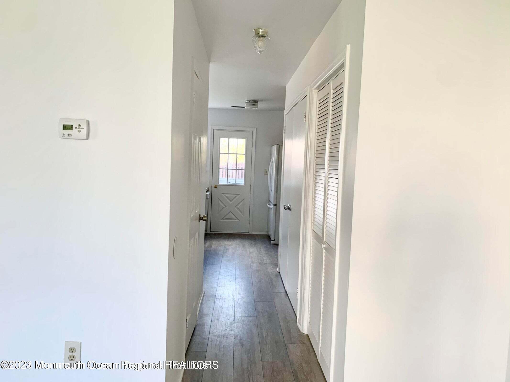 14 Delikat Lane Sayreville NJ 08872