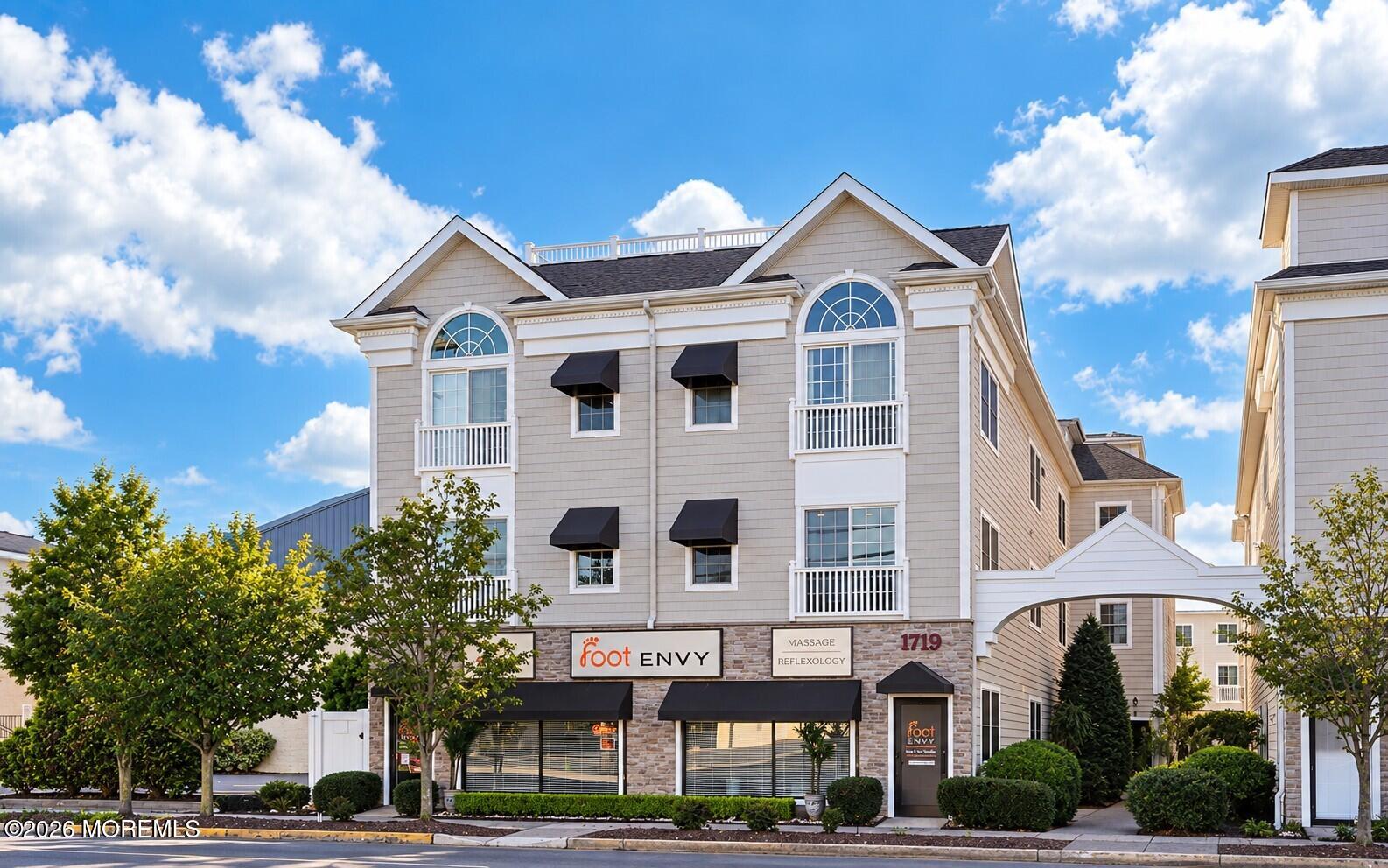 1719 Main Street Lake Como NJ 07719