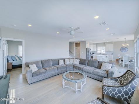 231 Bryn Mawr Avenue Lavallette NJ 08735