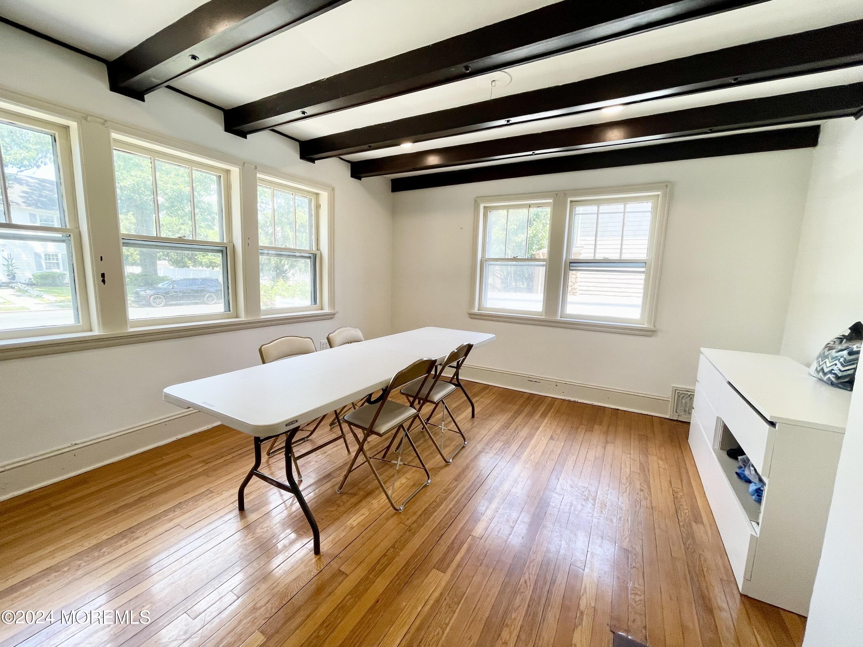 254 Lawrence Avenue Oakhurst NJ 07755