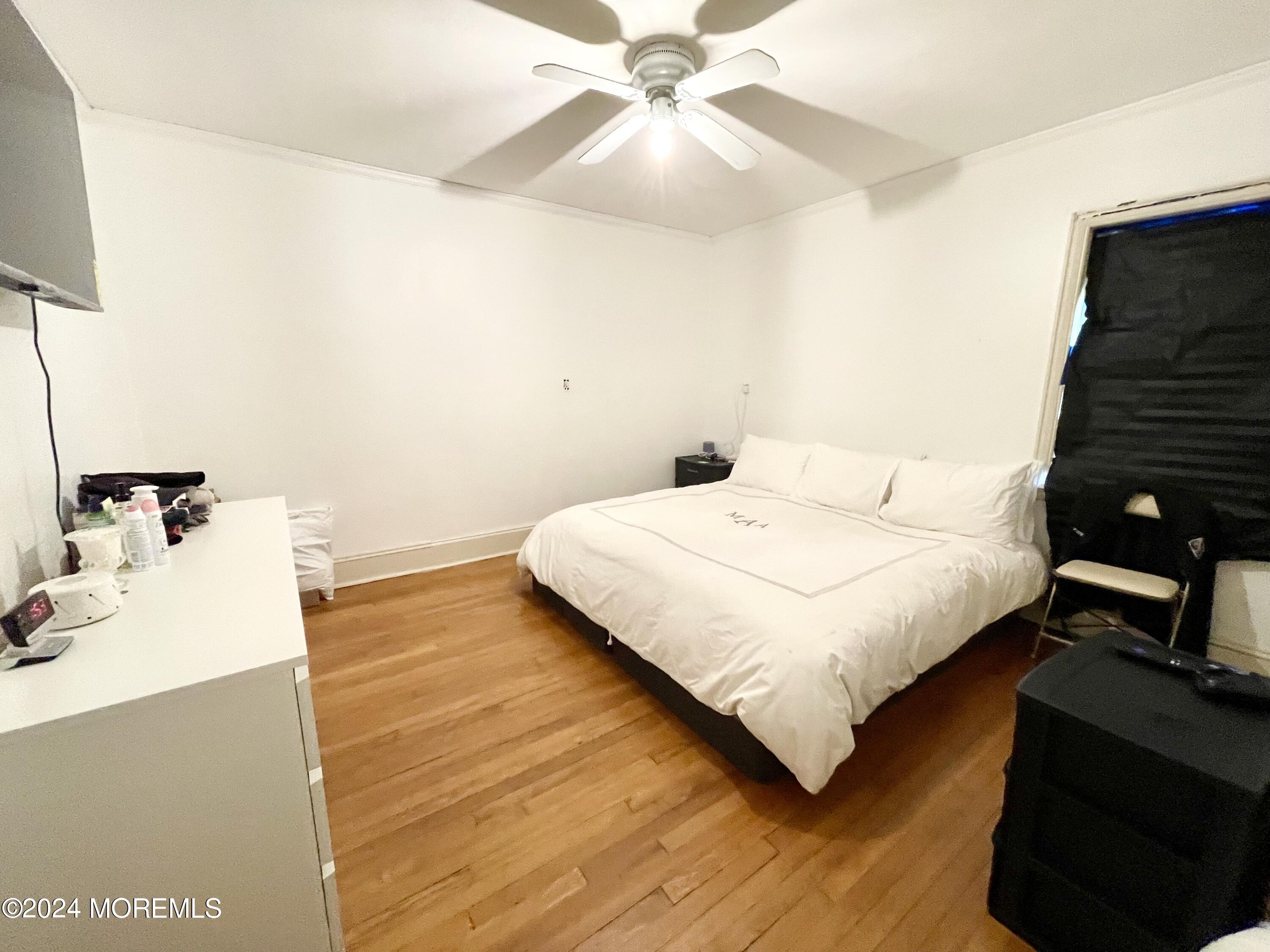 254 Lawrence Avenue Oakhurst NJ 07755