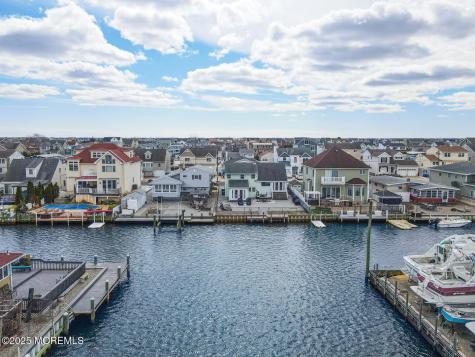 58 E Lagoona Drive Brick NJ 08723