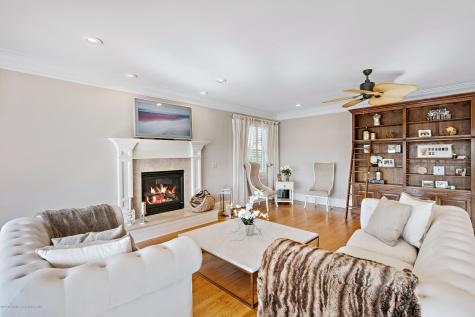 30 Columbus Drive Monmouth Beach NJ 07750