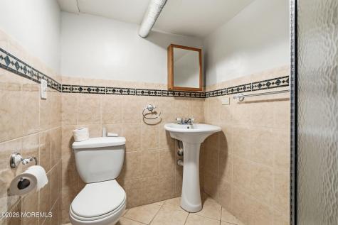 416 Roosevelt Avenue Oakhurst NJ 07755