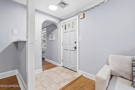 416 Roosevelt Avenue Oakhurst NJ 07755