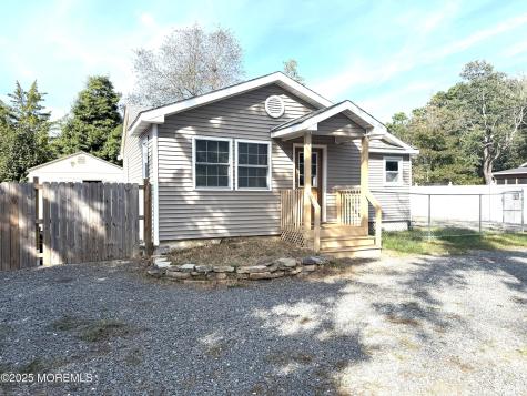 410 Bay Way Lanoka Harbor NJ 08734
