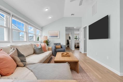 301 W Kupper Drive Normandy Beach NJ 08739