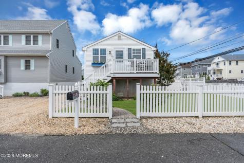 301 W Kupper Drive Normandy Beach NJ 08739