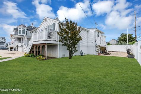 301 W Kupper Drive Normandy Beach NJ 08739