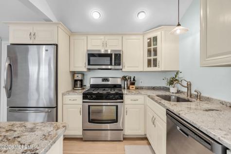 301 W Kupper Drive Normandy Beach NJ 08739