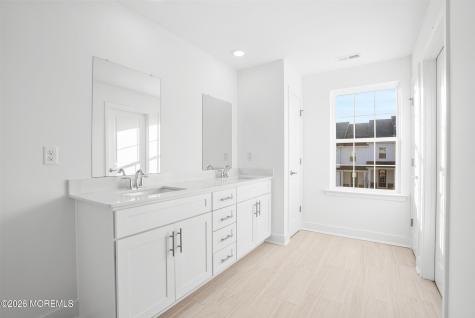 103 Woolley Court Oakhurst NJ 07755