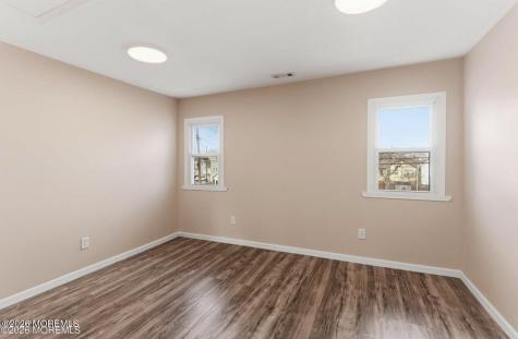 40 Twilight Avenue Keansburg NJ 07734