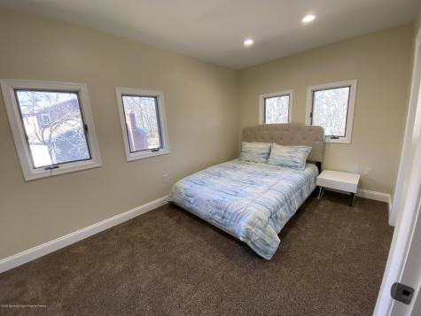 33 Heath Avenue Oakhurst NJ 07755