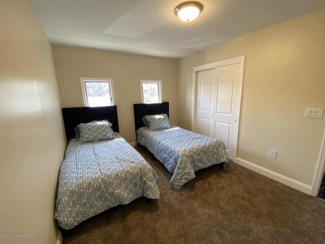 33 Heath Avenue Oakhurst NJ 07755
