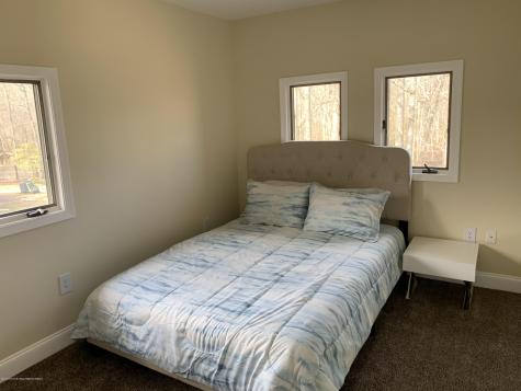 33 Heath Avenue Oakhurst NJ 07755