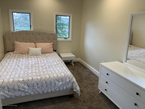 33 Heath Avenue Oakhurst NJ 07755