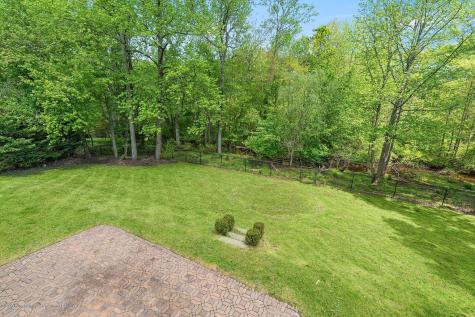 33 Heath Avenue Oakhurst NJ 07755