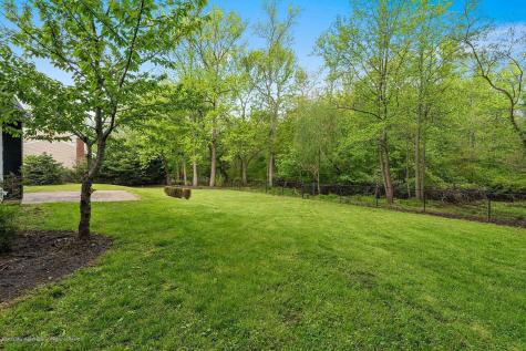 33 Heath Avenue Oakhurst NJ 07755