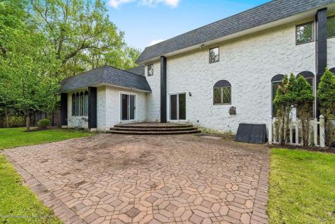 33 Heath Avenue Oakhurst NJ 07755
