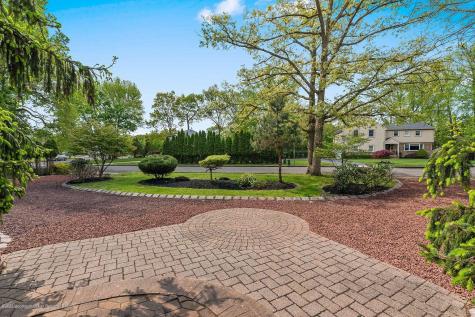 33 Heath Avenue Oakhurst NJ 07755