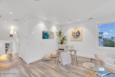 985 Ocean Avenue Mantoloking NJ 08738