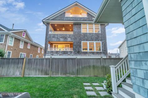 985 Ocean Avenue Mantoloking NJ 08738