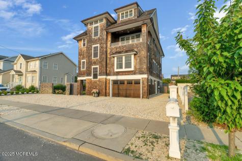 985 Ocean Avenue Mantoloking NJ 08738