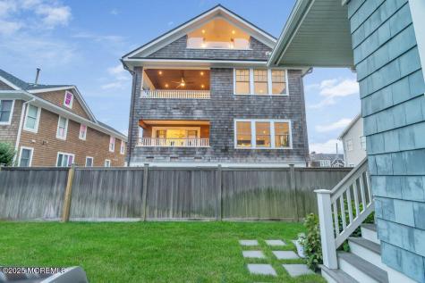 985 Ocean Avenue Mantoloking NJ 08738