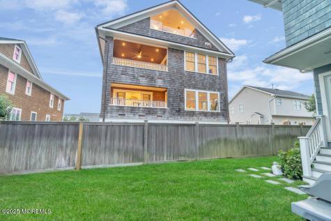985 Ocean Avenue Mantoloking NJ 08738