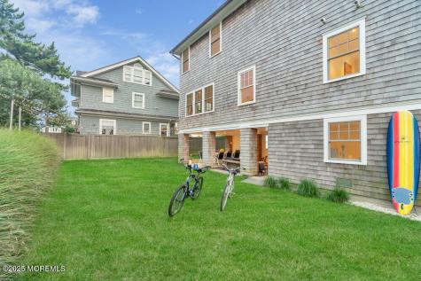 985 Ocean Avenue Mantoloking NJ 08738