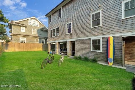 985 Ocean Avenue Mantoloking NJ 08738