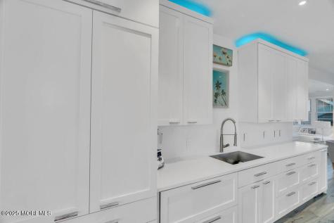 985 Ocean Avenue Mantoloking NJ 08738