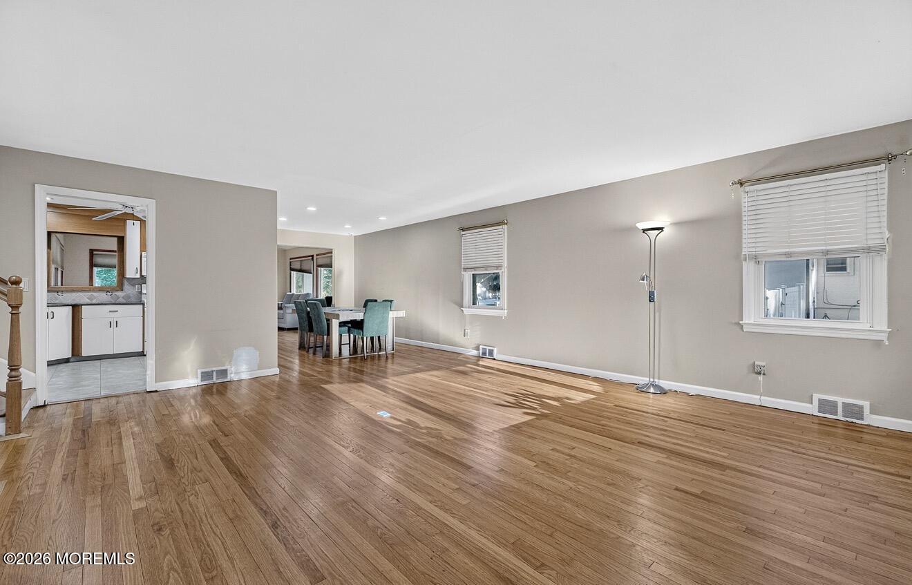 187 Elmwood Road Oakhurst NJ 07755