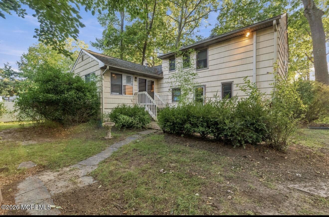 187 Elmwood Road Oakhurst NJ 07755