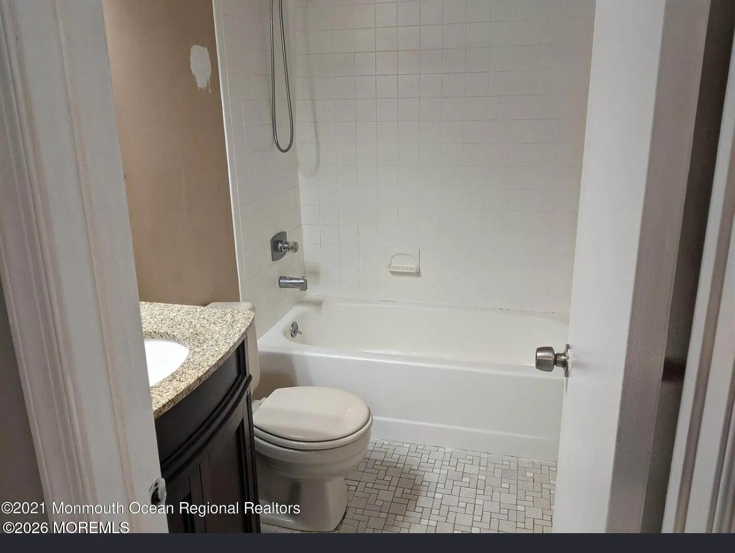 113 Dundee Court Aberdeen NJ 07747