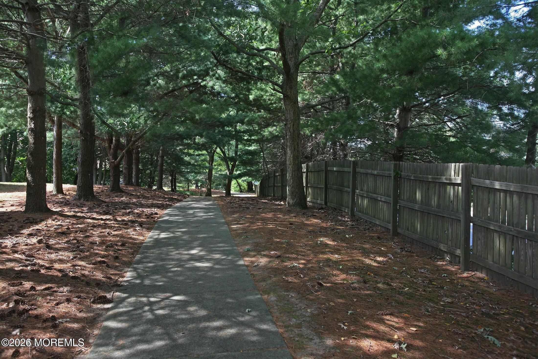 113 Dundee Court Aberdeen NJ 07747