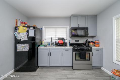 405 Main Street Keansburg NJ 07734