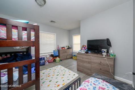 405 Main Street Keansburg NJ 07734