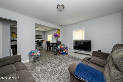 405 Main Street Keansburg NJ 07734