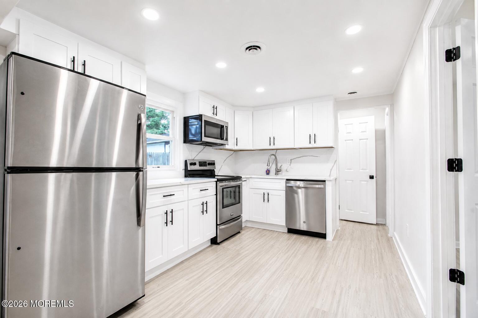 246 Brookside Avenue South Amboy NJ 08879