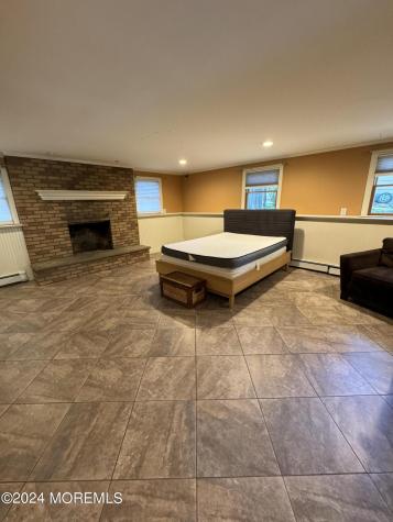 282 Lawrence Avenue Oakhurst NJ 07755