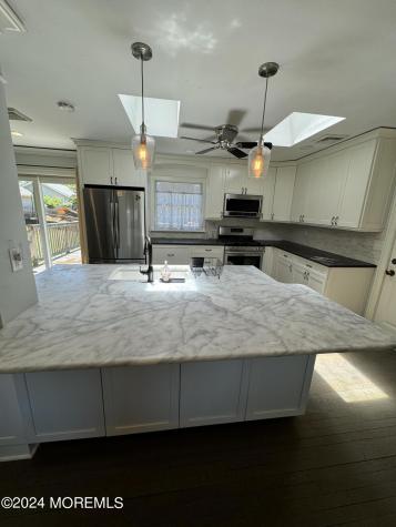 282 Lawrence Avenue Oakhurst NJ 07755