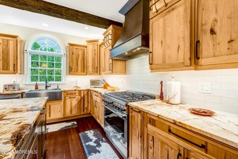 909 Brookside Avenue Ocean Twp NJ 07712