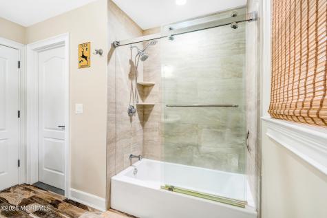 909 Brookside Avenue Ocean Twp NJ 07712