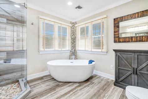 909 Brookside Avenue Ocean Twp NJ 07712