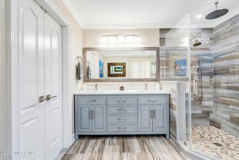 909 Brookside Avenue Ocean Twp NJ 07712
